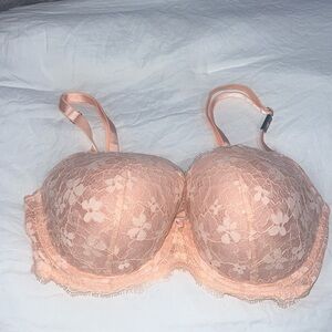 Victoria’s Secret Dream Angels Bra Size 34DD Never worn